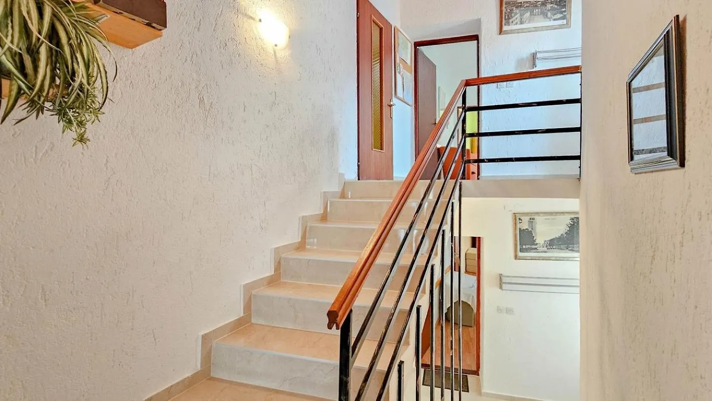 Apartment Ferienwohnung Margarita 2 Novigrad Istria